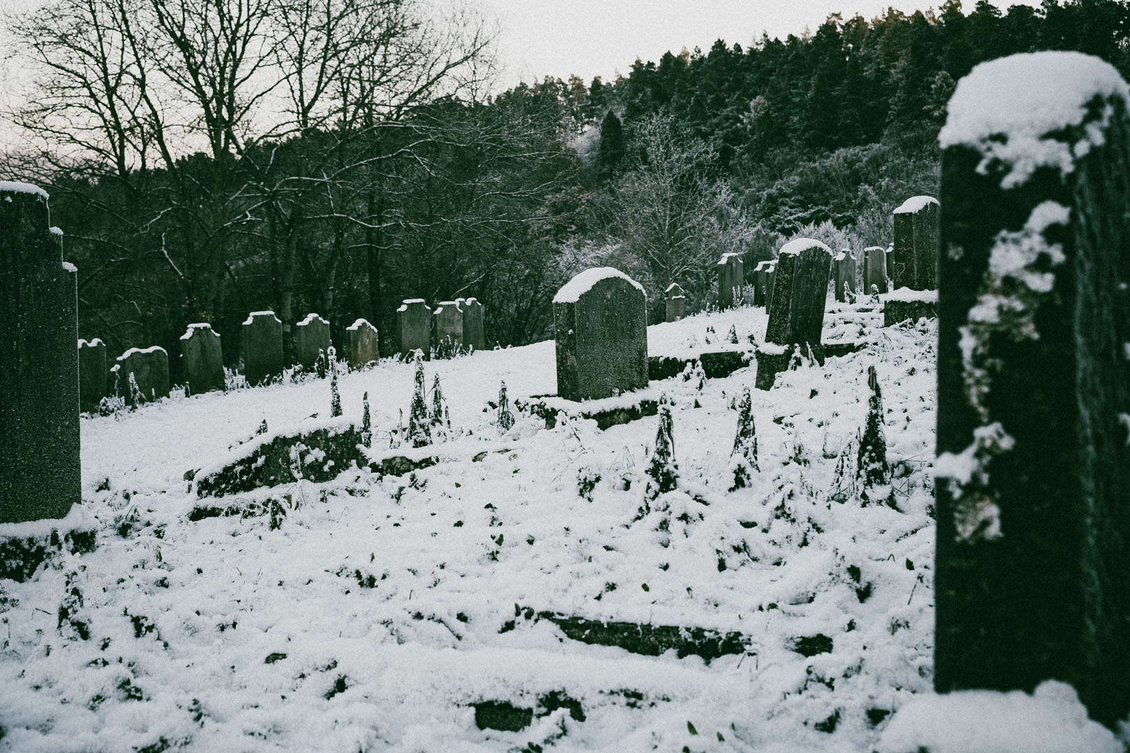 Binsförth, Jüdischer Friedhof